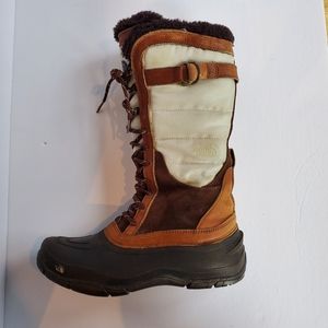 North Face boots size 8.5